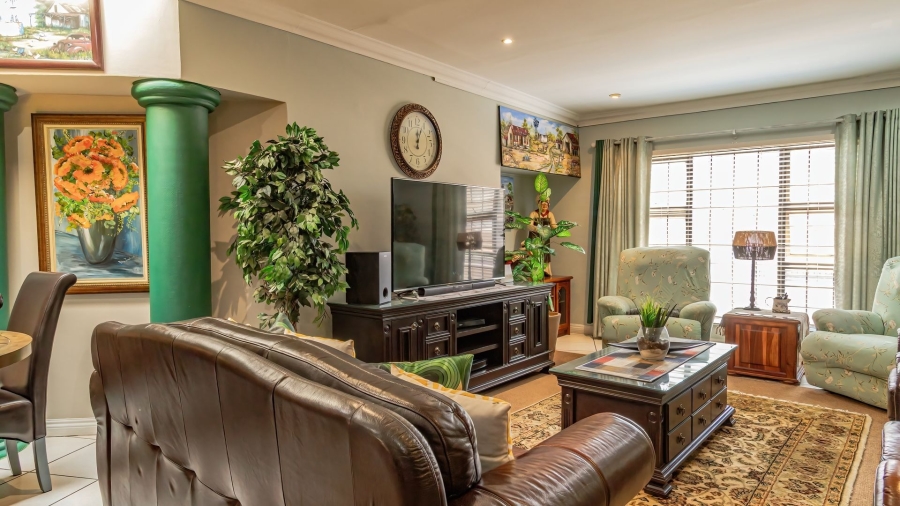 3 Bedroom Property for Sale in Boschdal North West